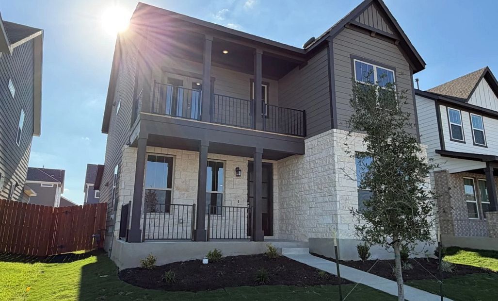 237 Leeland Drive (Blue Jay) Image