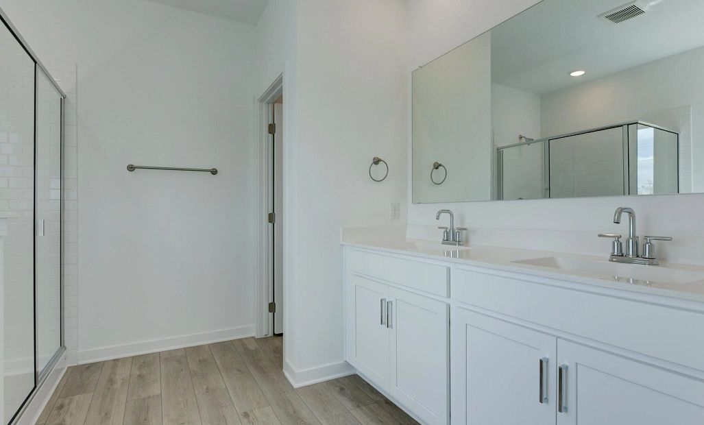 Primary Bath - Coastal Collection
