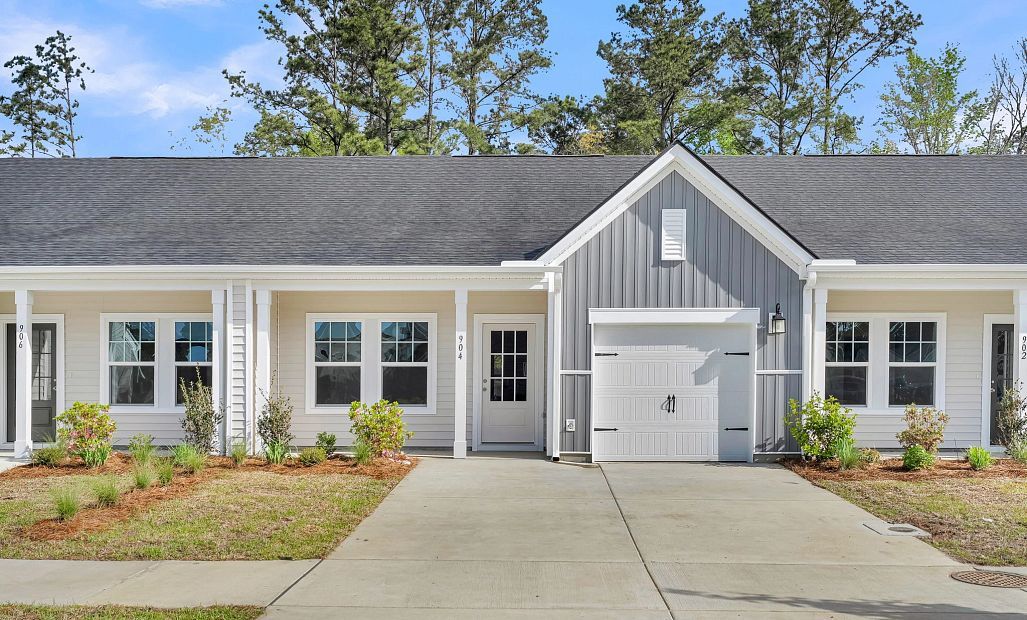 904 Dusk Drive (Palmetto)