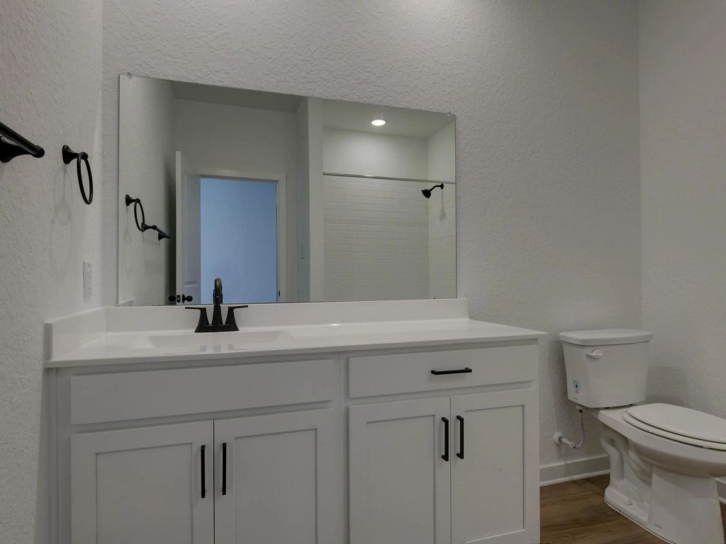 The Wilder - Hayes Interior Image 20