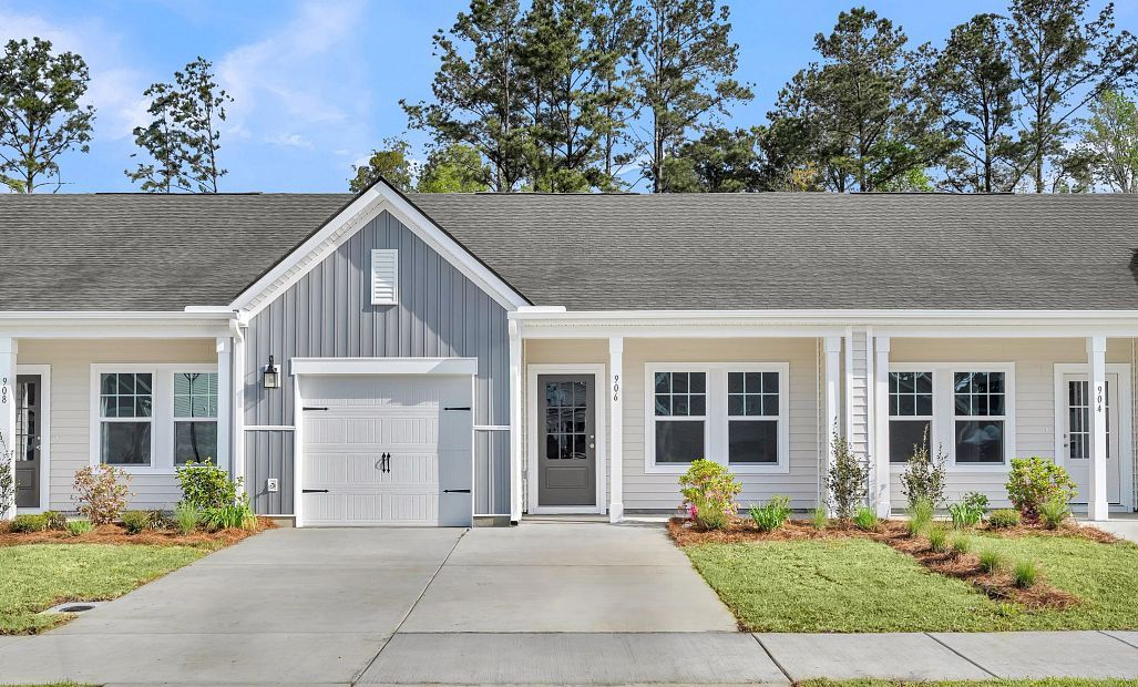 906 Dusk Drive (Palmetto)