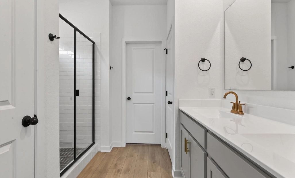 Primary Bath - Serene Collection