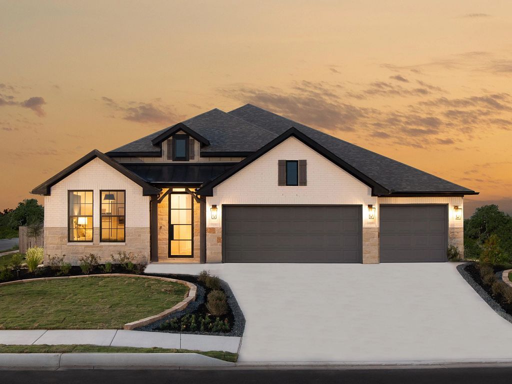 Saddlebrook Ranch - Comal Interior Image 2