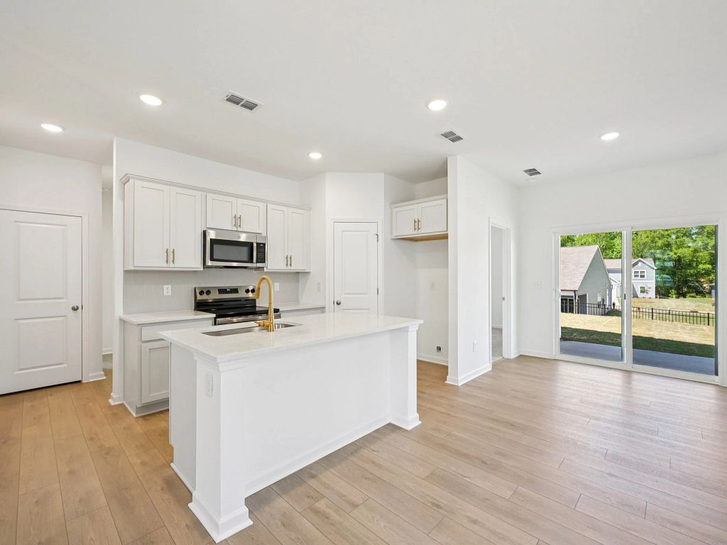 Middleton Farms - Grove Interior Image 10