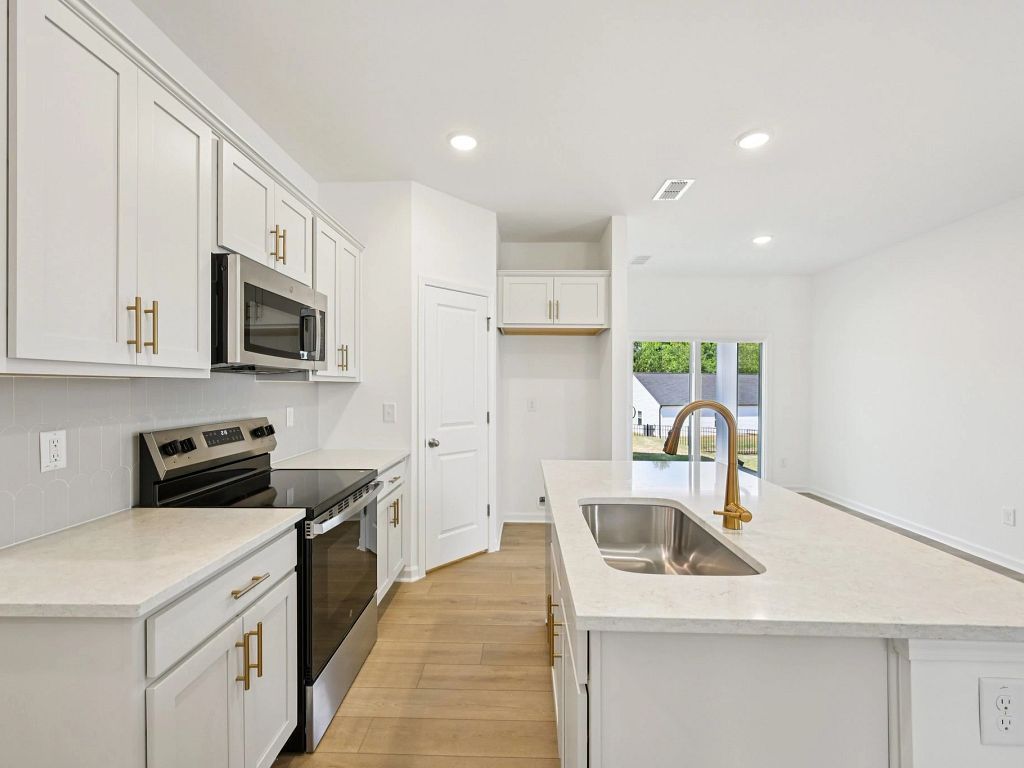 Middleton Farms - Grove Interior Image 14