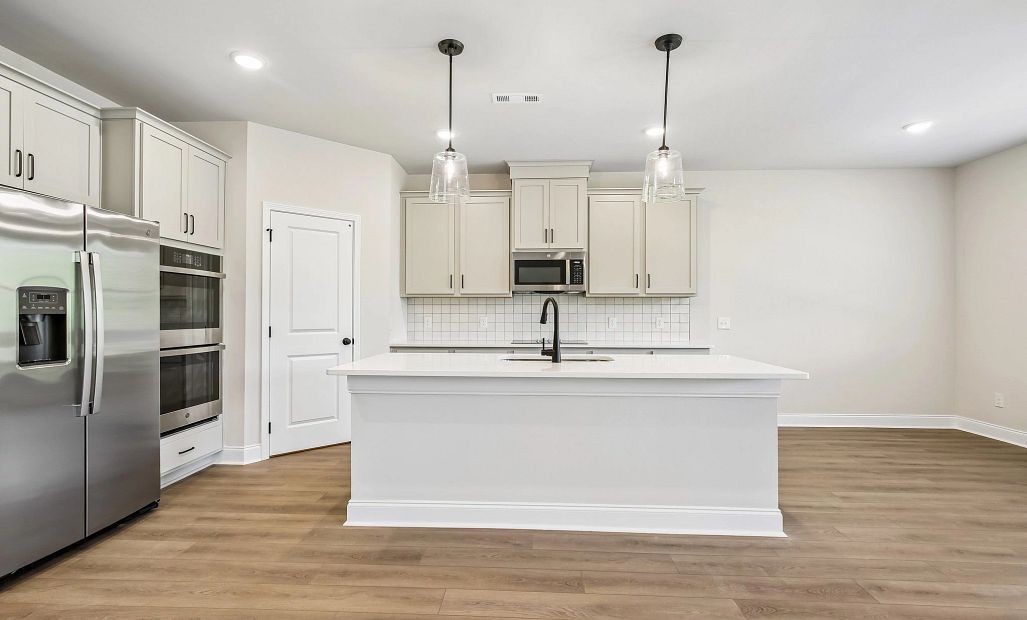 Kitchen | For representation purposes only. Options and layout may vary by community and home plan.
