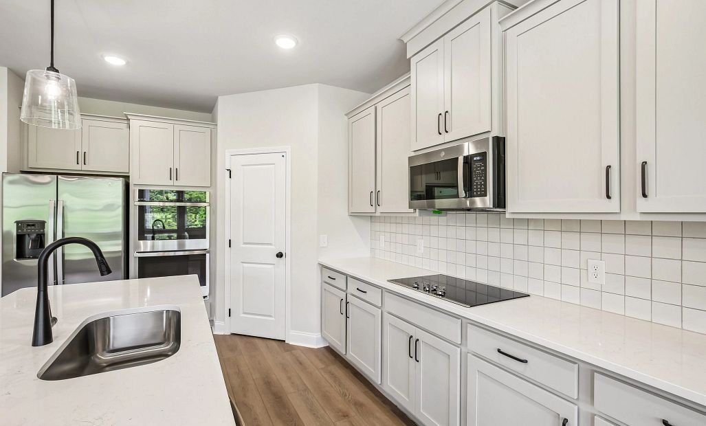 Kitchen | For representation purposes only. Options and layout may vary by community and home plan.