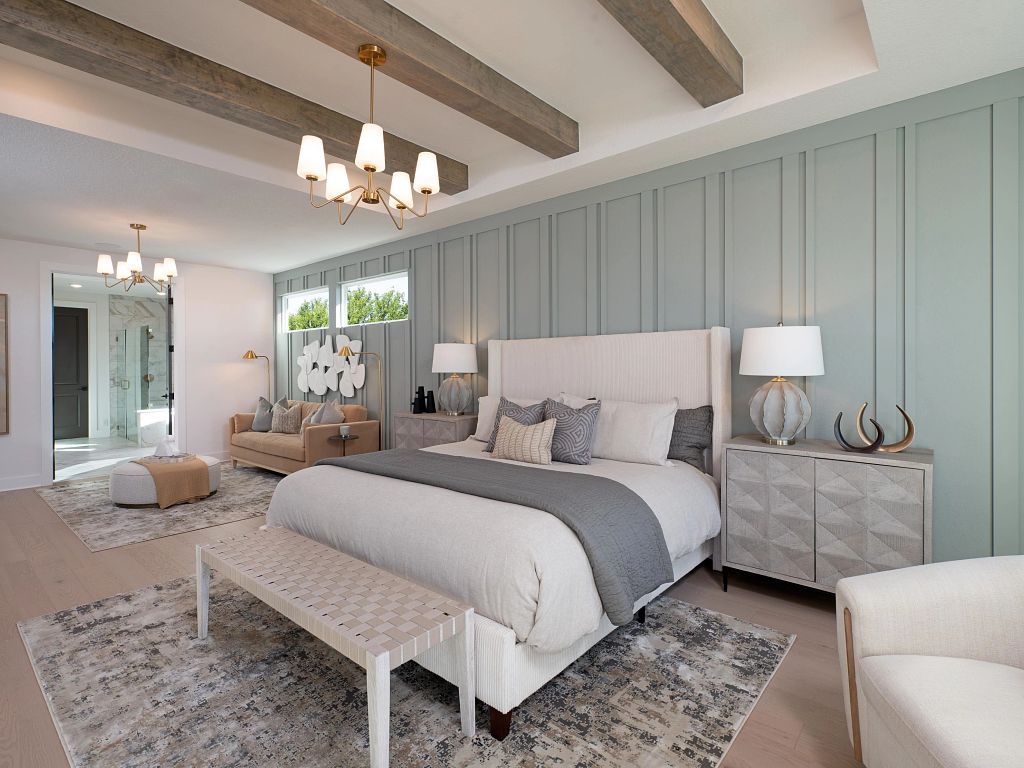 Megan's Landing - Milam Interior Image 6
