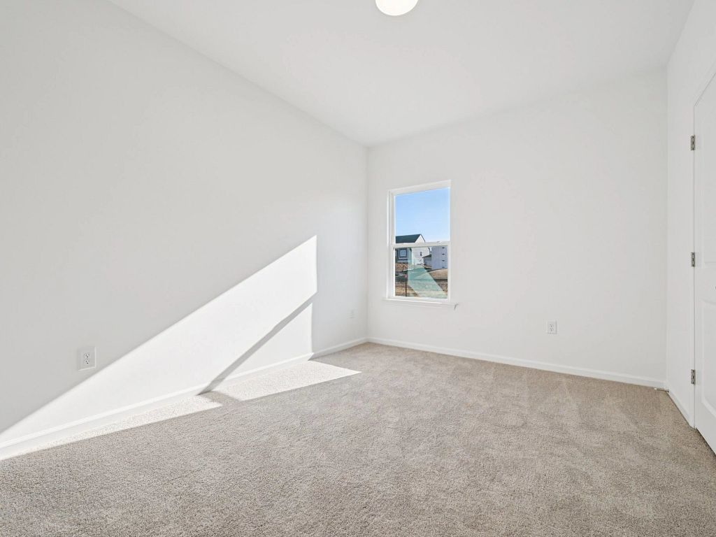 Crescent Mills - Caswell II Interior Image 11
