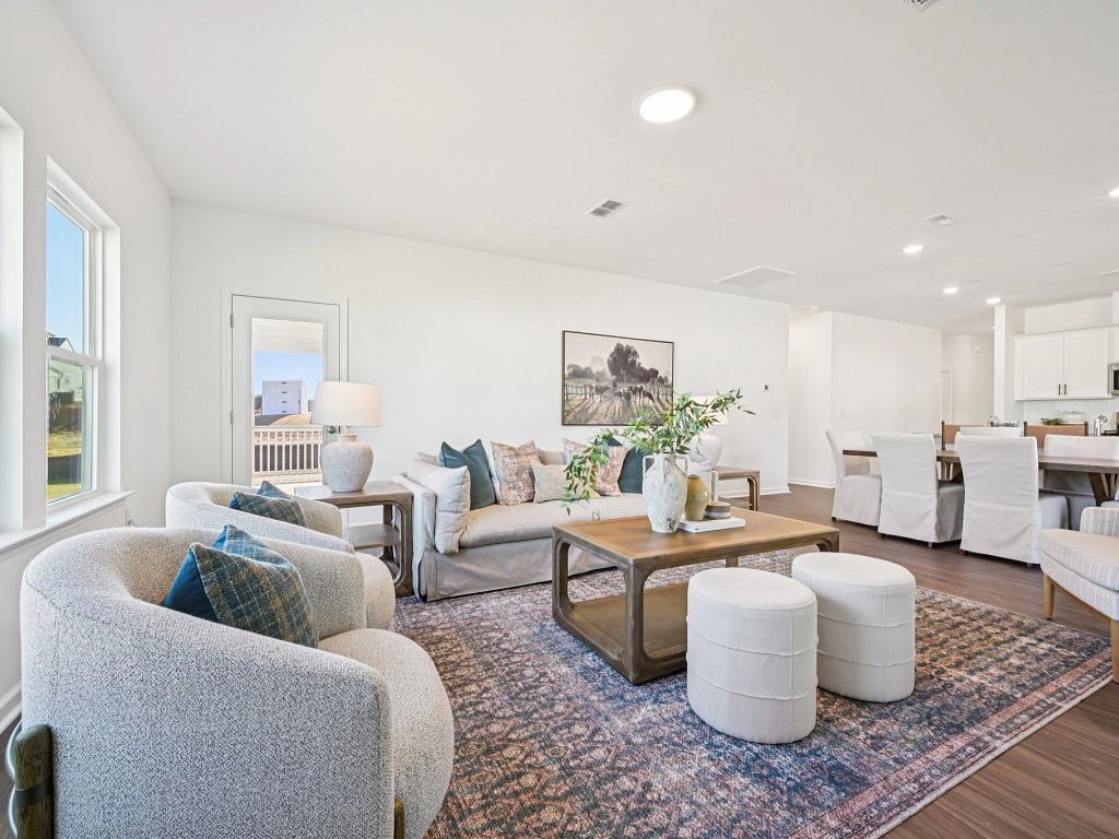 Crescent Mills - Caswell II Interior Image 20