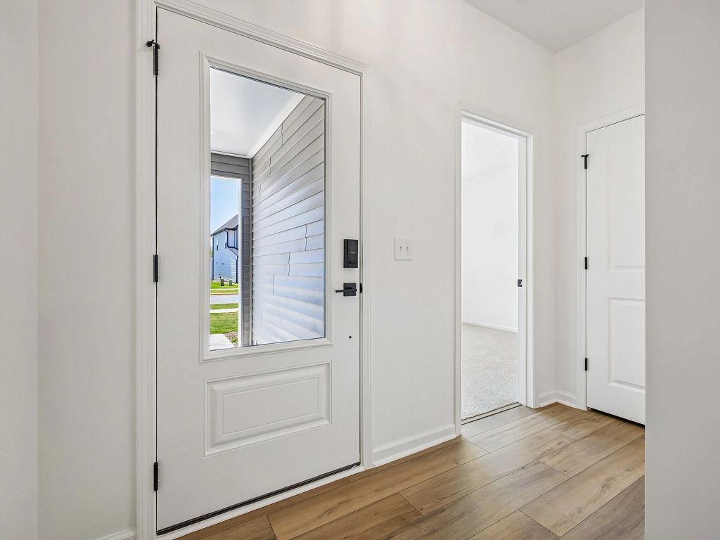 Crescent Mills - Craven Interior Image 14