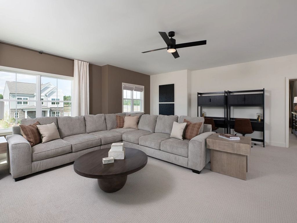 The Point - Caroline Interior Image 9