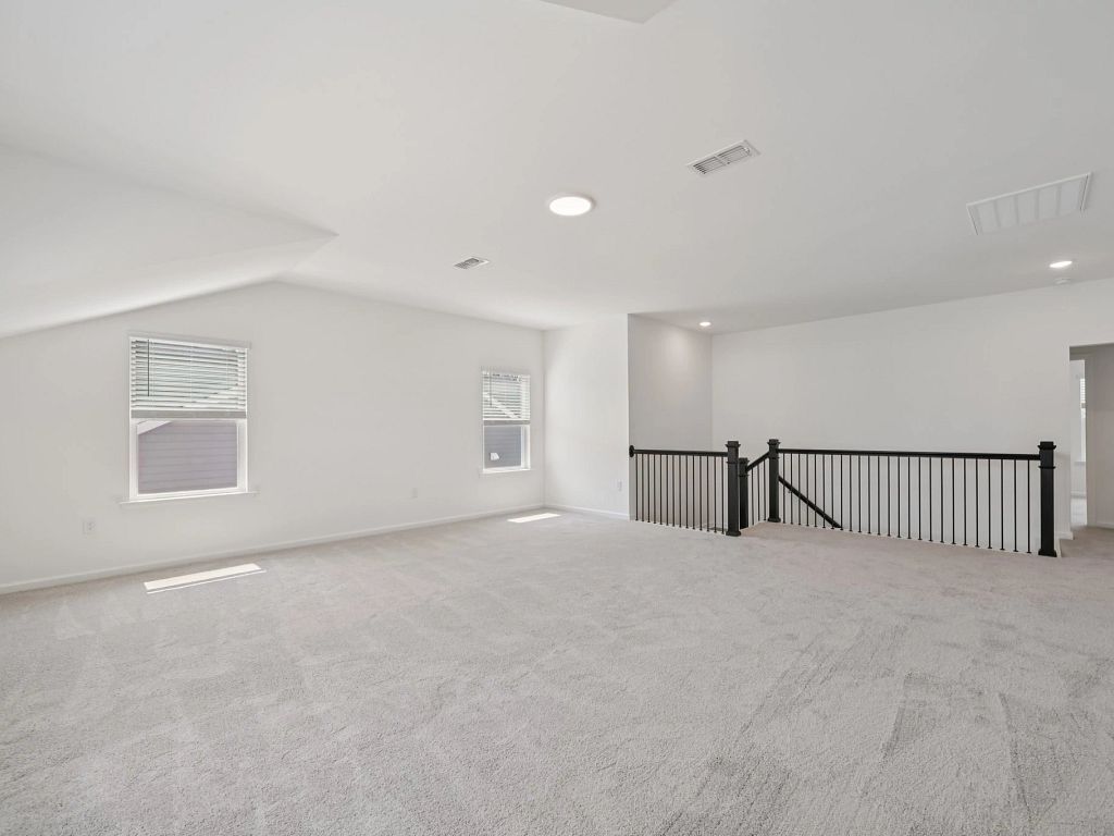 The Point - Caroline Interior Image 28