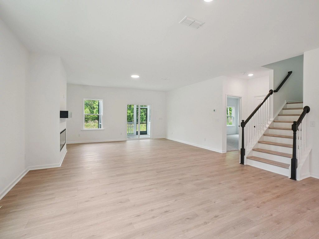 The Point - Hyde Interior Image 5
