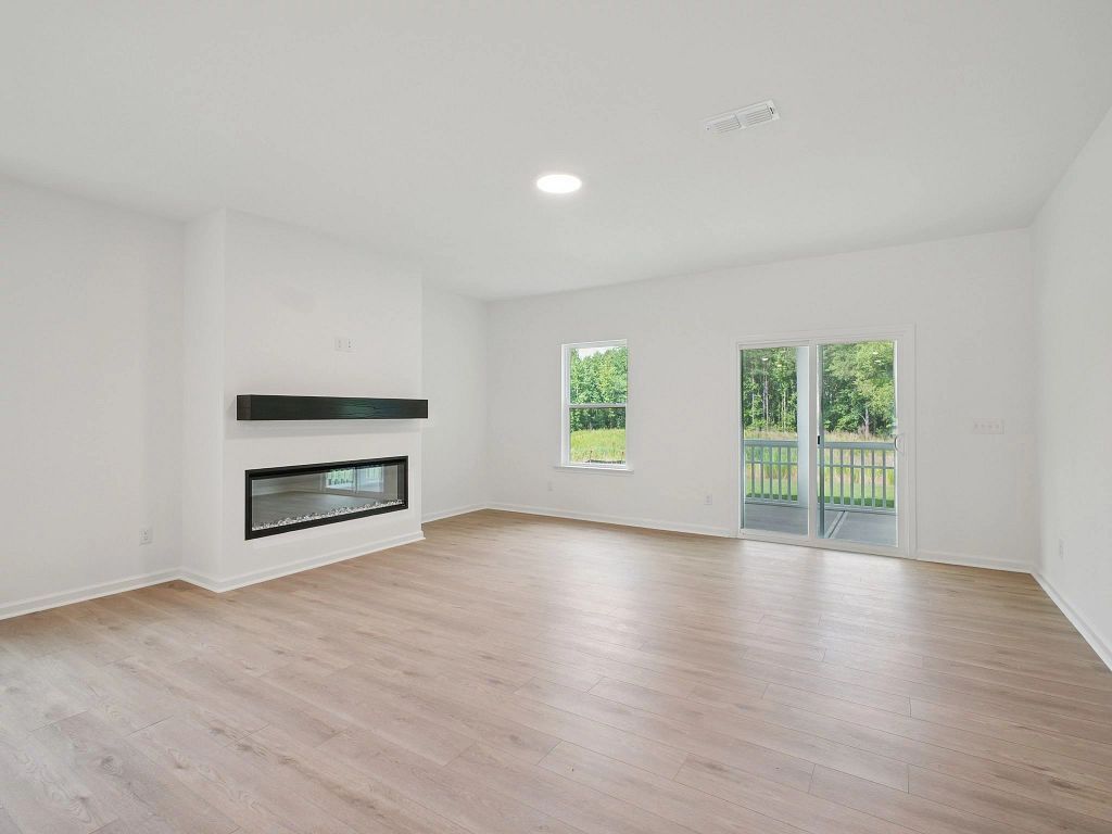 The Point - Hyde Interior Image 6
