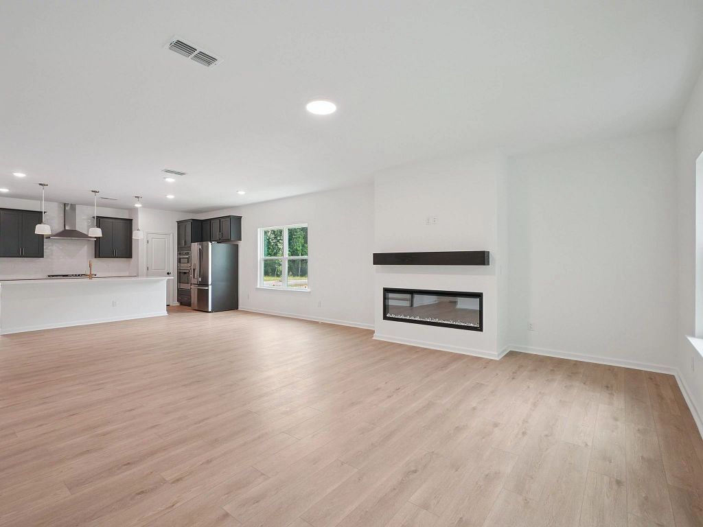The Point - Hyde Interior Image 7