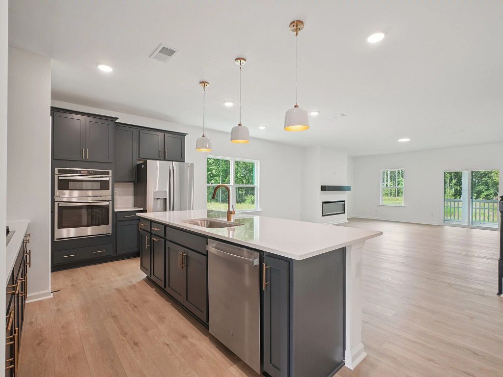 The Point - Hyde Interior Image 8