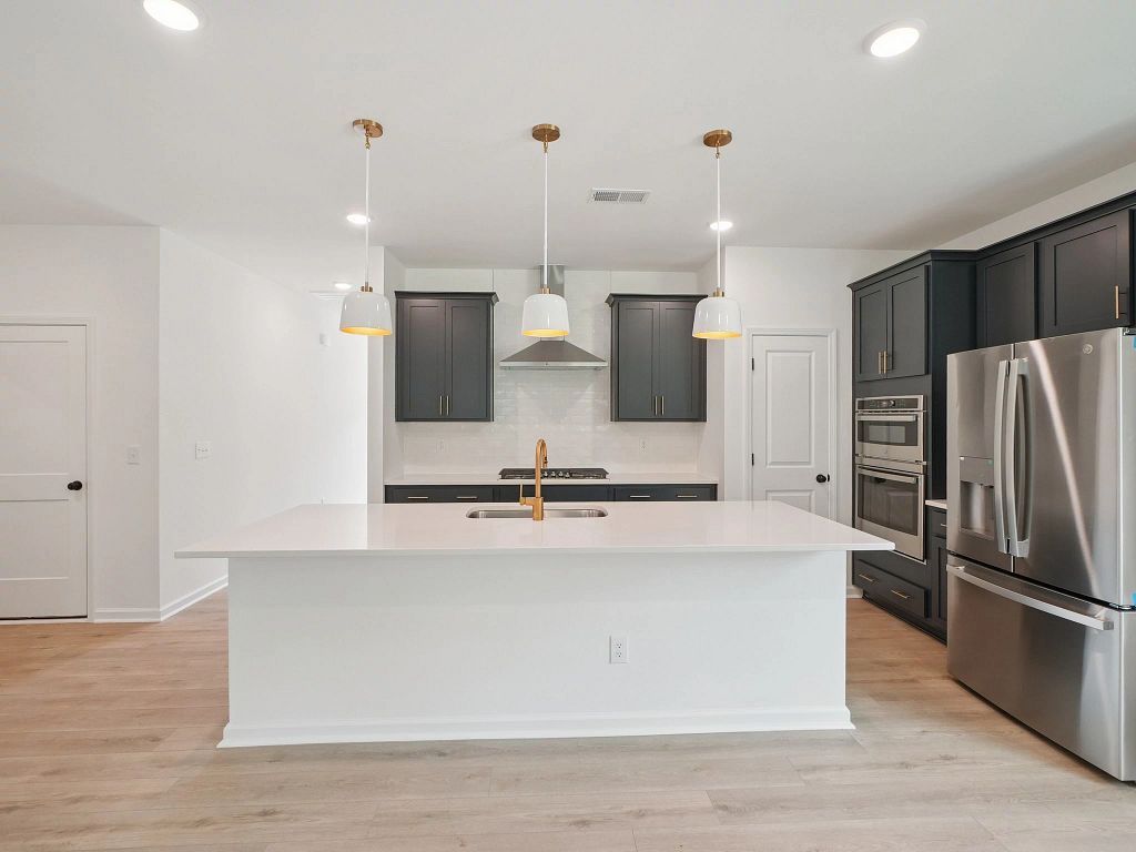 The Point - Hyde Interior Image 9