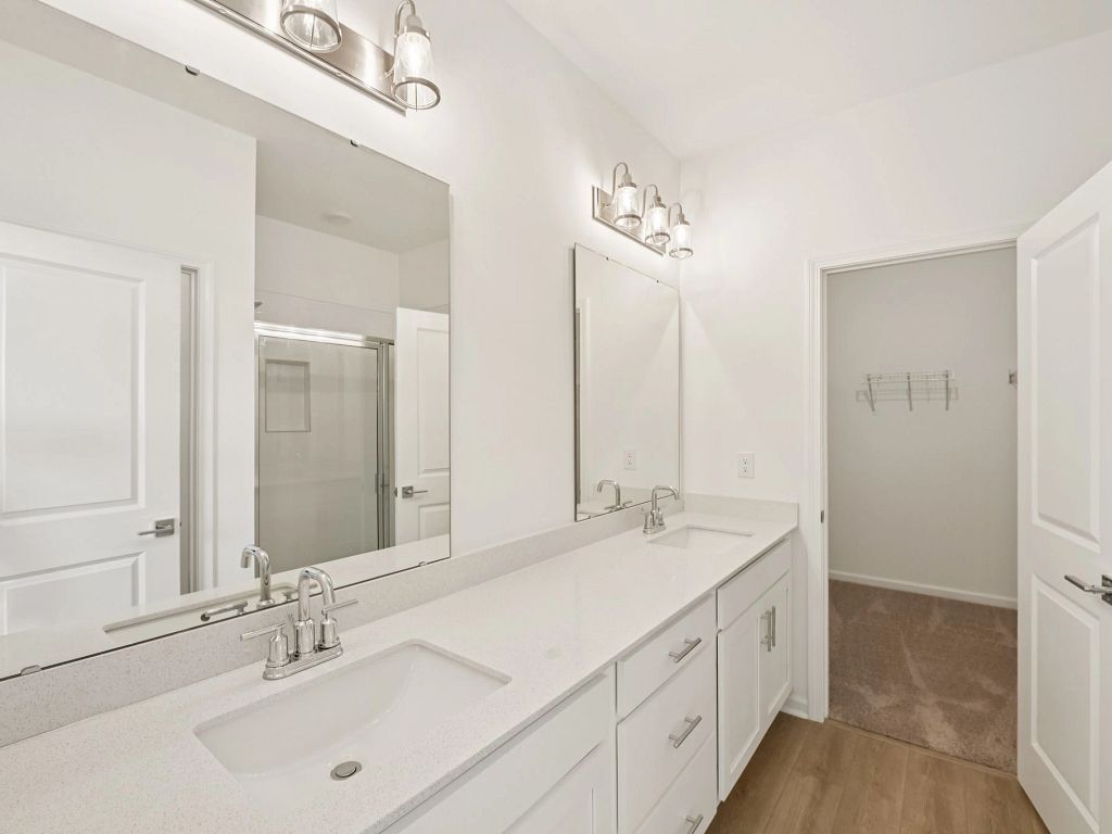 The Point - Genna Interior Image 15