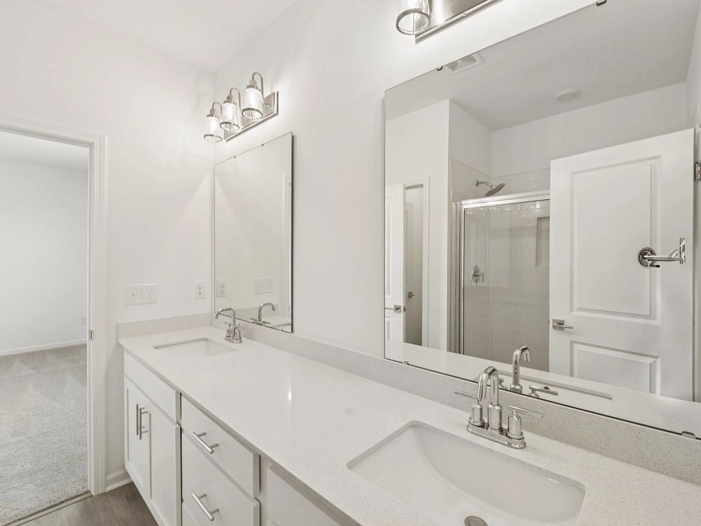 The Point - Genna Interior Image 16