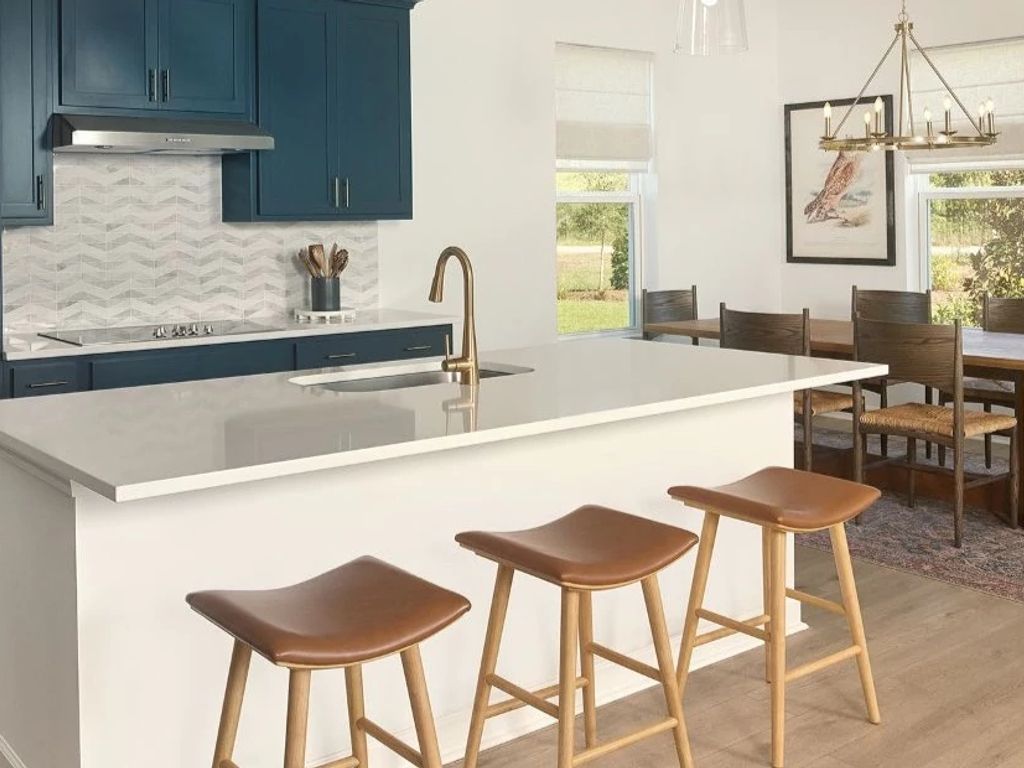 Blue Heron Retreat - Palermo Interior Image 3