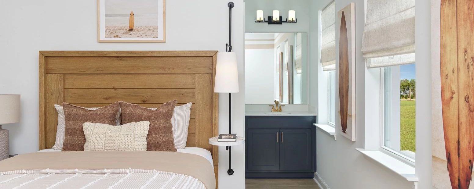 Palermo Secondary Bedroom with Jack-and-Jill Bathroom