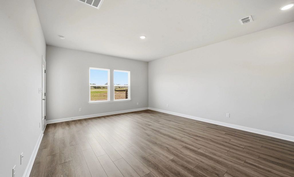 Similar floorplan and Collection from nearby community