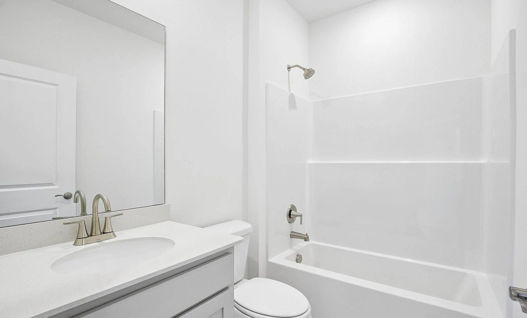 Bathroom 2 featuring AW Collection® Milan