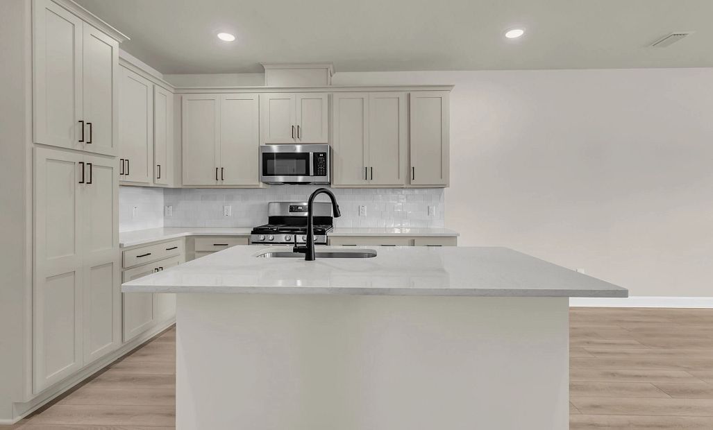 Similar Palmetto floorplan with our Artisan Collection
