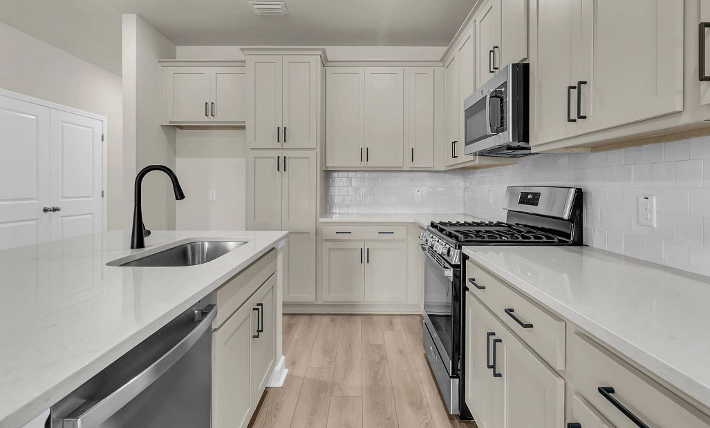 Similar Palmetto floorplan with our Artisan Collection