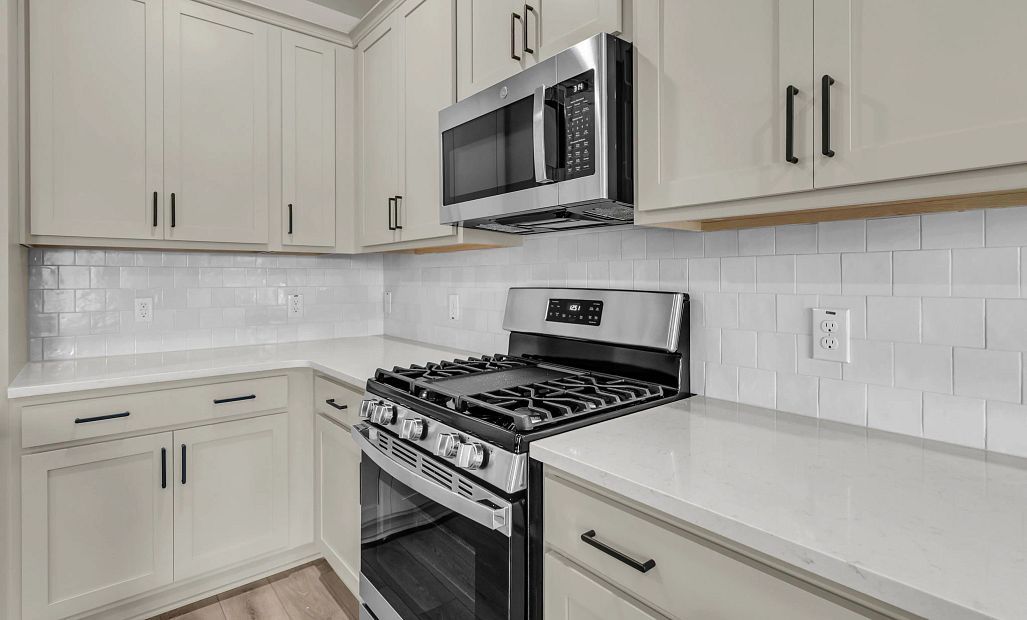 Similar Palmetto floorplan with our Artisan Collection