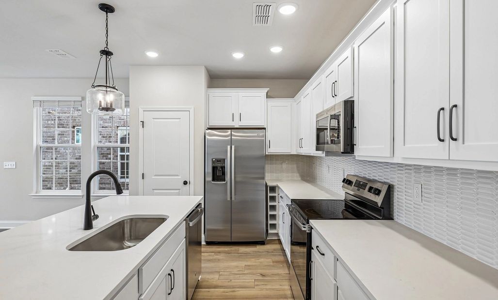 Kitchen & Pantry