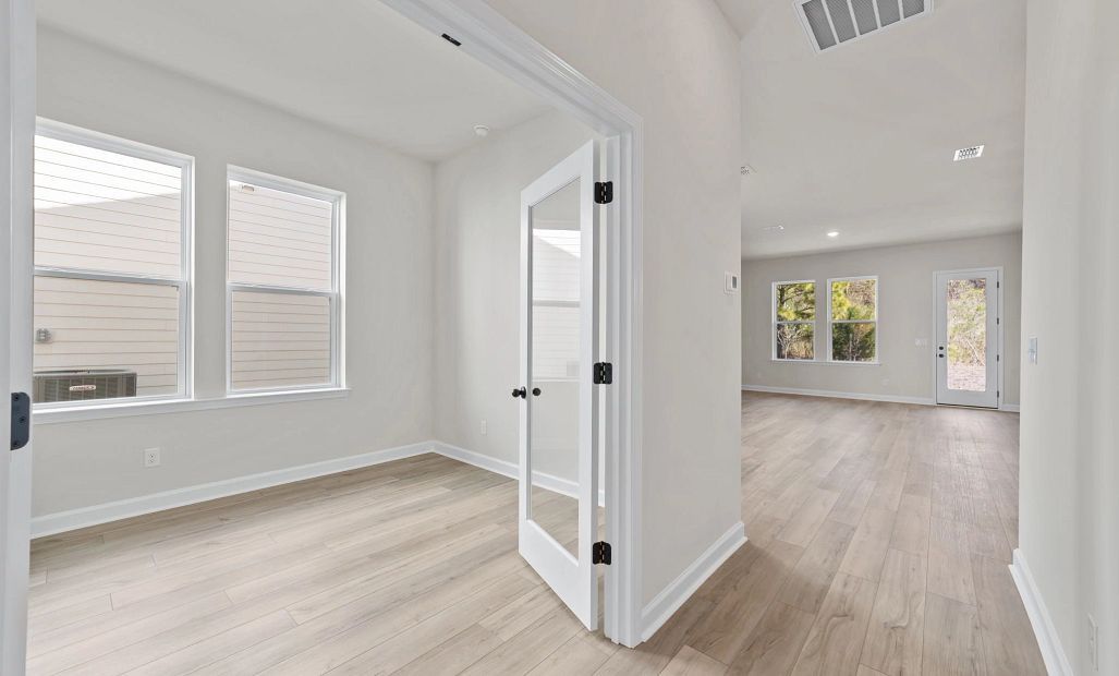 Similar Valencia floorplan at Blue Heron Retreat