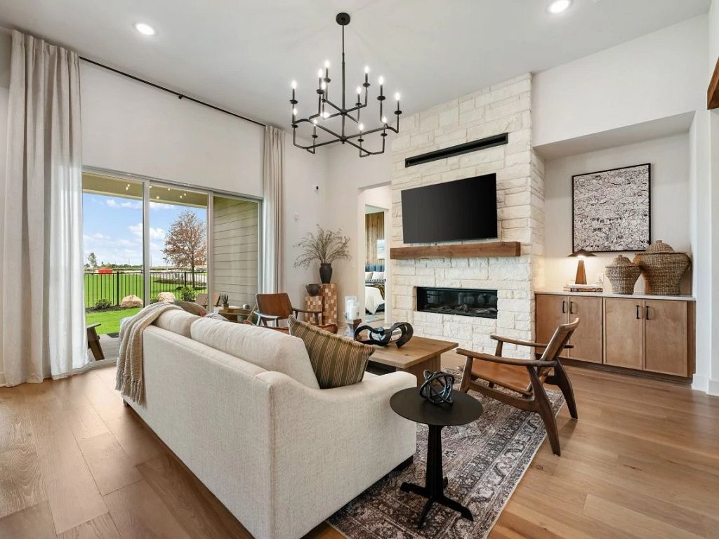Lagos Reserve - Sawgrass Interior Image 5