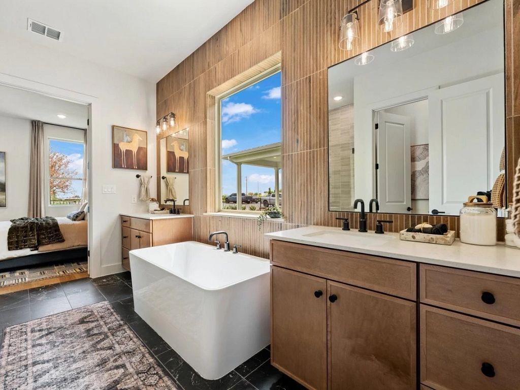 Lagos Reserve - Sawgrass Interior Image 10