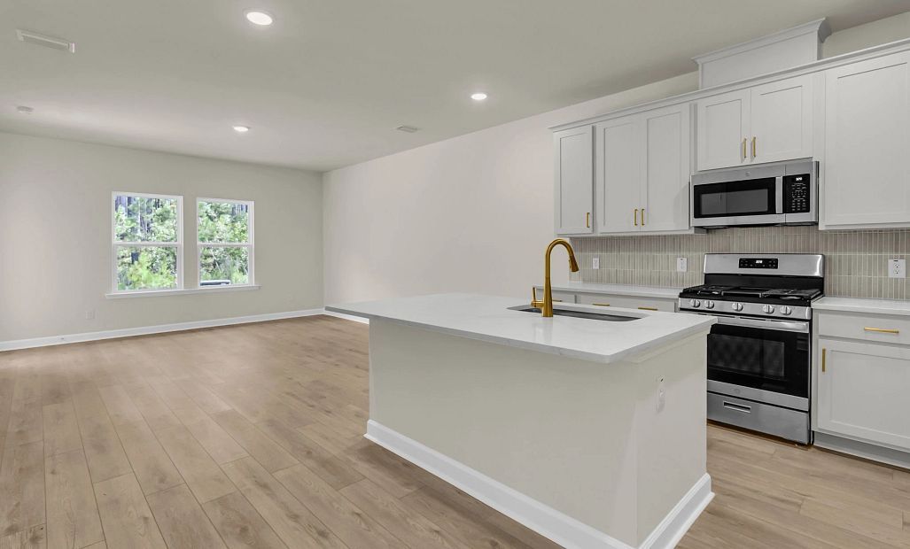 Similar Palmetto floorplan with our Serene Collection