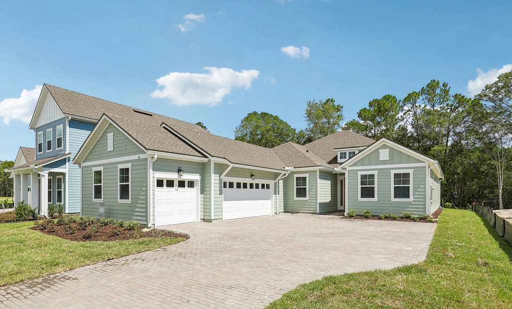 3 car garage on the Tidewater