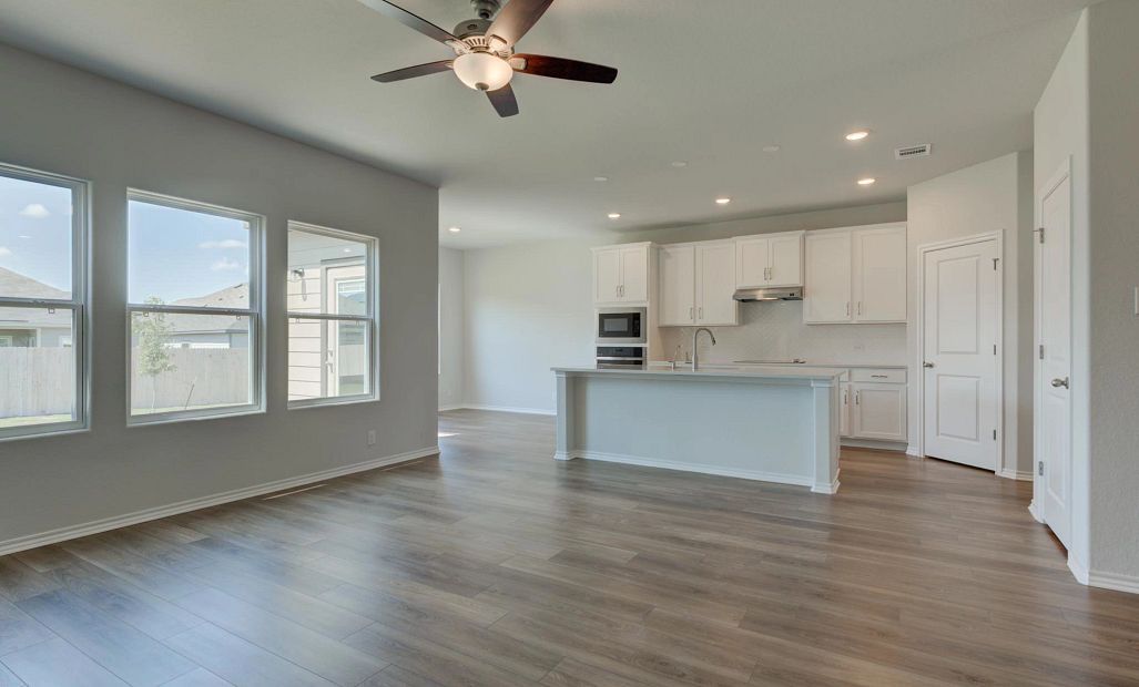 Representative photo of Kitchen, Family, & Breakfast