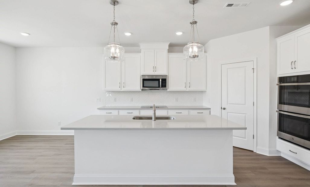 Kitchen | For representation purposes only. Options and layout may vary by community and home plan.