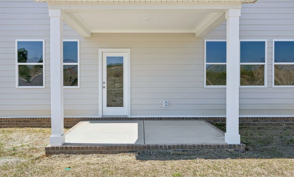 Covered Patio | For representation purposes only. Options and layout may vary by community and home