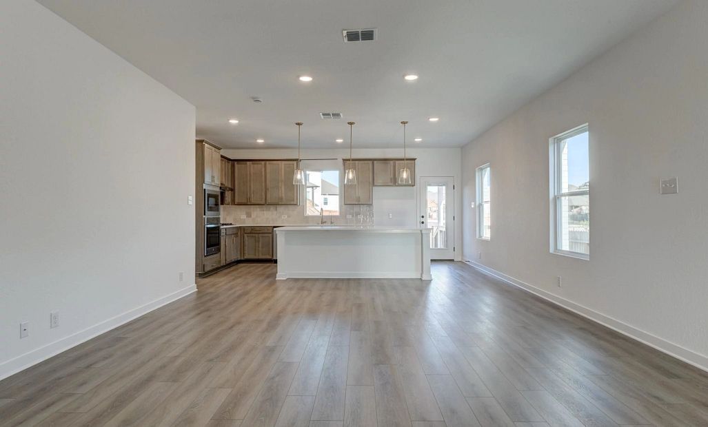 Kitchen & Family