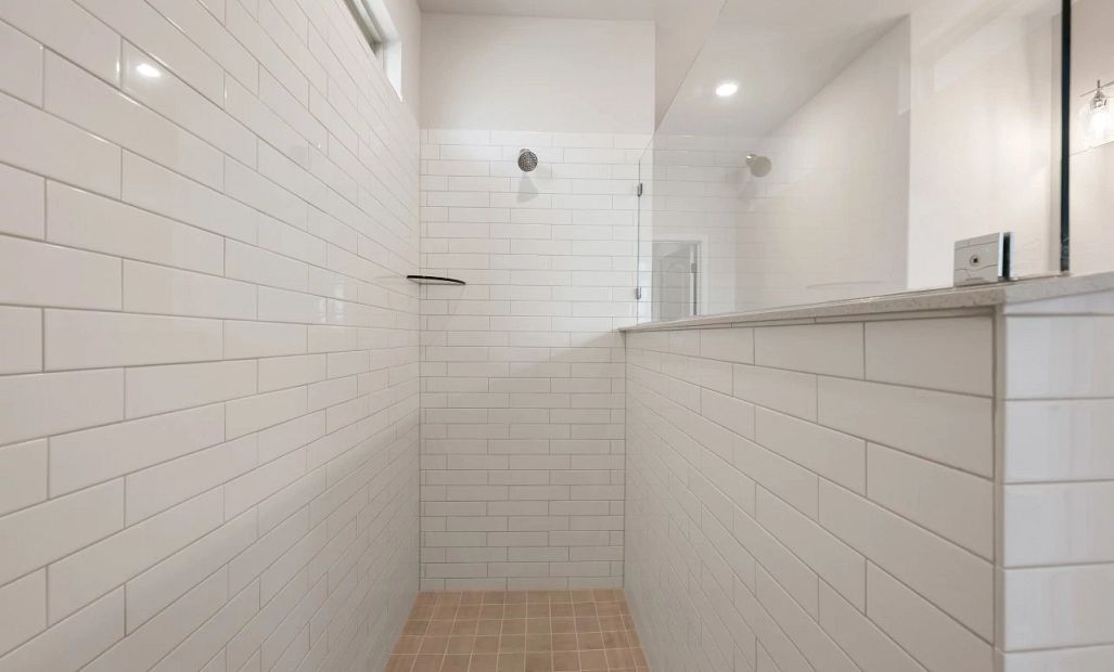 Primary Bathoom