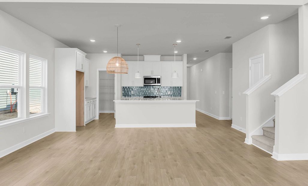 Similar Harrison floorplan. Features and finishes may vary.