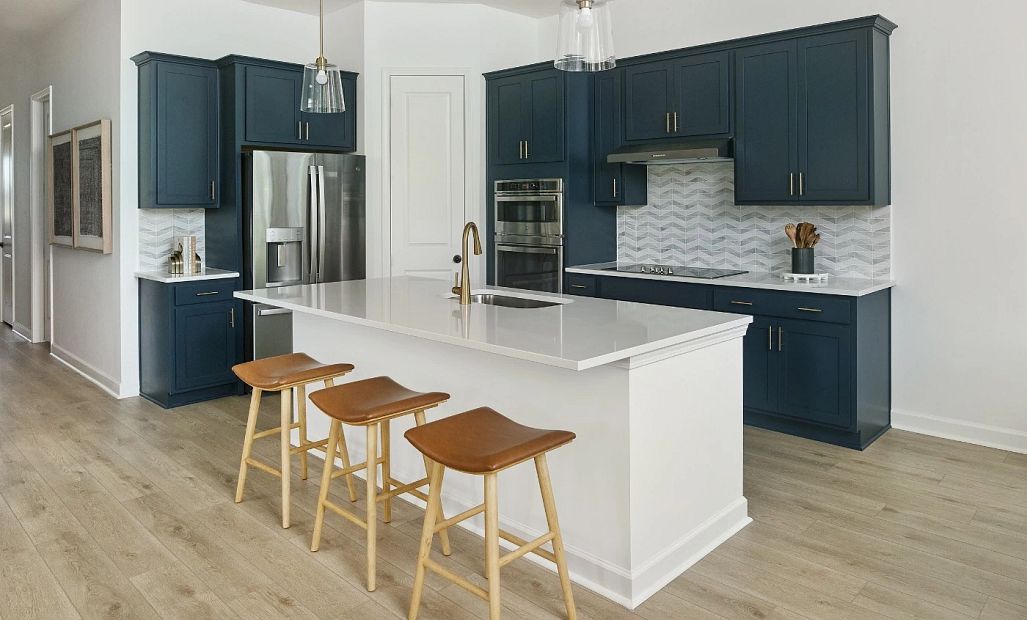Palermo floorplan modeled at Blue Heron Retreat. Features and finishes vary.