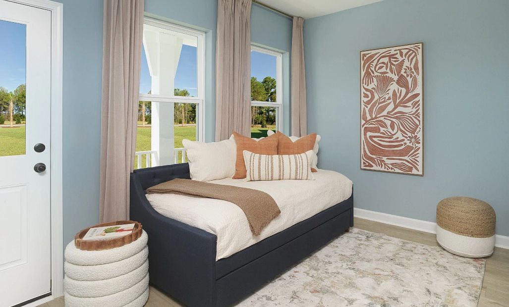 Palermo floorplan modeled at Blue Heron Retreat. Features and finishes vary.