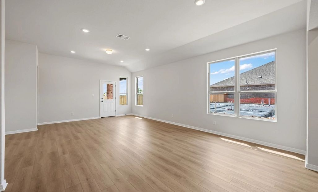 Family Room & Breakfast Area