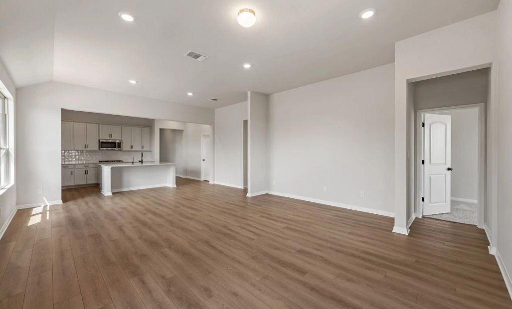 Family Room & Breakfast Area