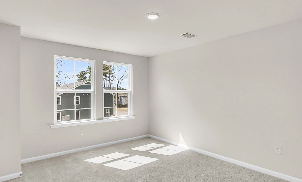 Similar Chartwell floorplan. Features and finishes may vary.