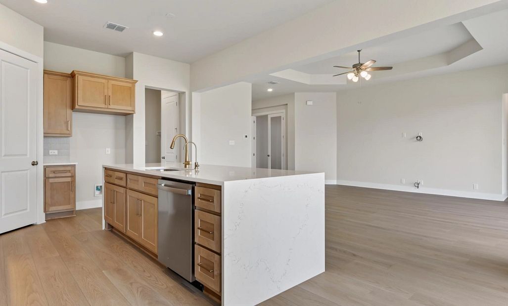 Kitchen & Family
