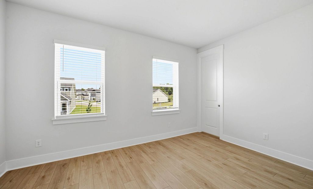 Similar Santorini floorplan. Features and finishes may vary.